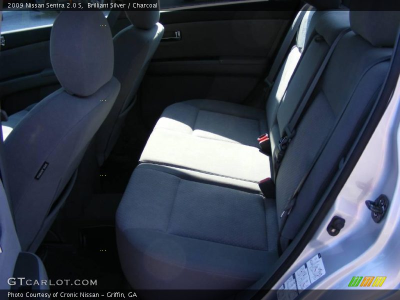 Brilliant Silver / Charcoal 2009 Nissan Sentra 2.0 S