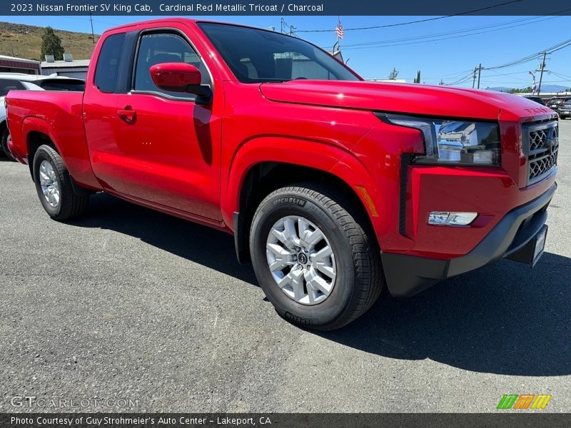 Front 3/4 View of 2023 Frontier SV King Cab