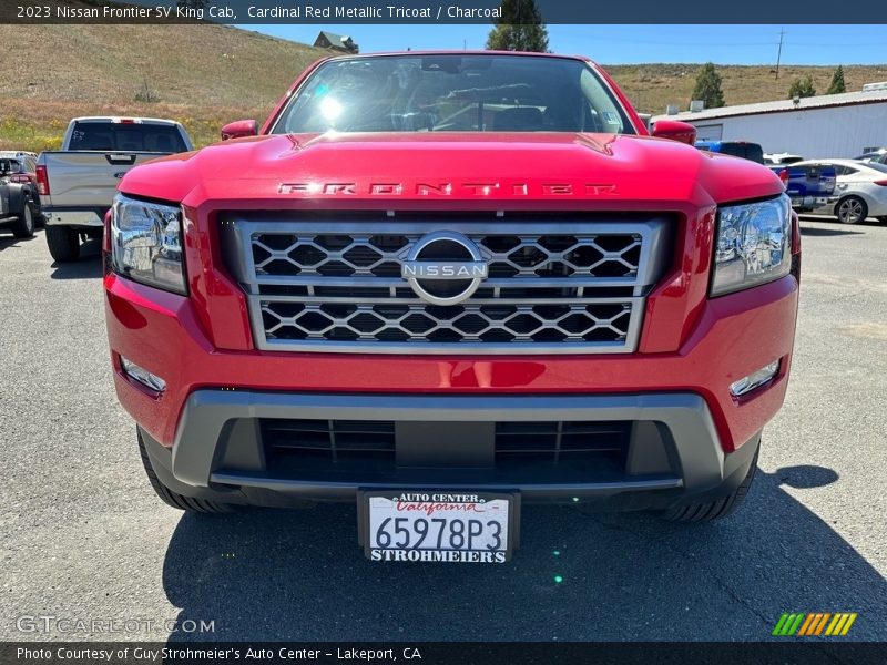 Cardinal Red Metallic Tricoat / Charcoal 2023 Nissan Frontier SV King Cab