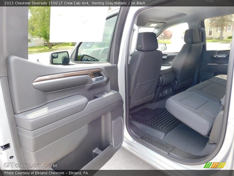 Sterling Gray Metallic / Jet Black 2023 Chevrolet Silverado 1500 LT Crew Cab 4x4