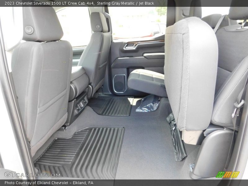 Sterling Gray Metallic / Jet Black 2023 Chevrolet Silverado 1500 LT Crew Cab 4x4