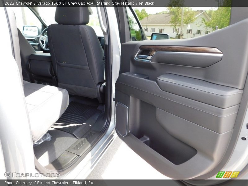 Sterling Gray Metallic / Jet Black 2023 Chevrolet Silverado 1500 LT Crew Cab 4x4