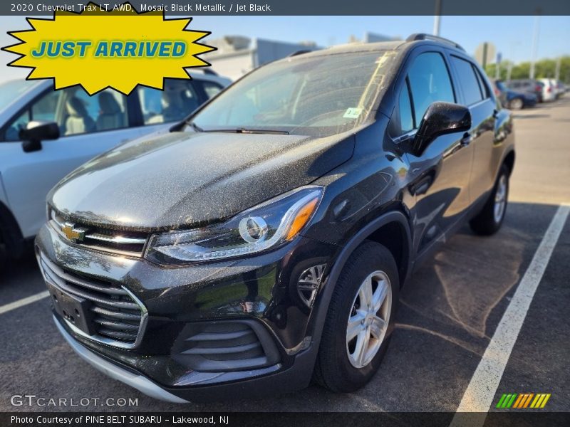 Mosaic Black Metallic / Jet Black 2020 Chevrolet Trax LT AWD