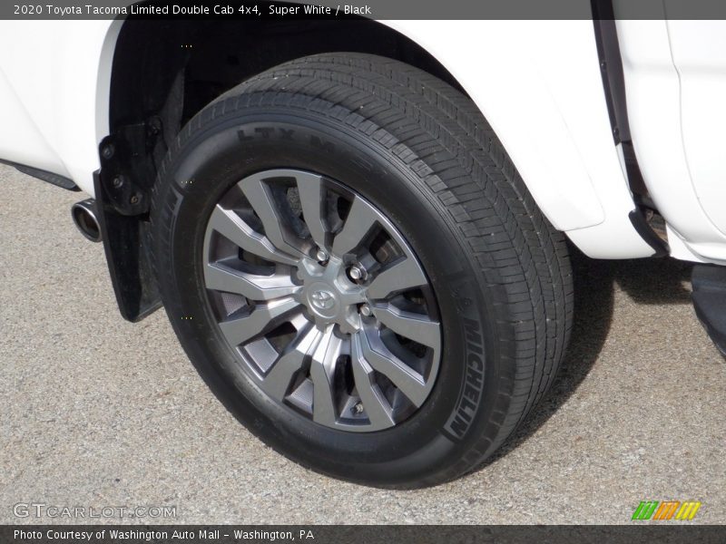 Super White / Black 2020 Toyota Tacoma Limited Double Cab 4x4