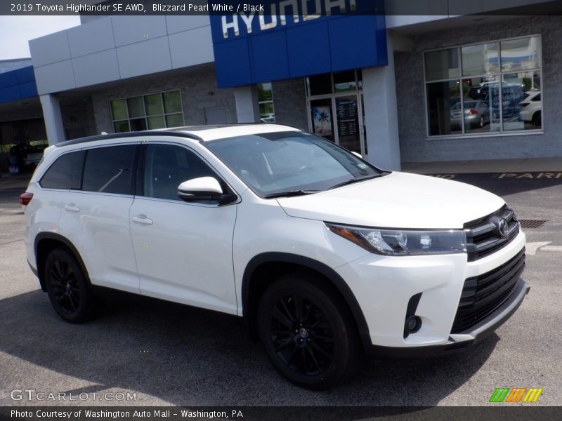 Blizzard Pearl White / Black 2019 Toyota Highlander SE AWD