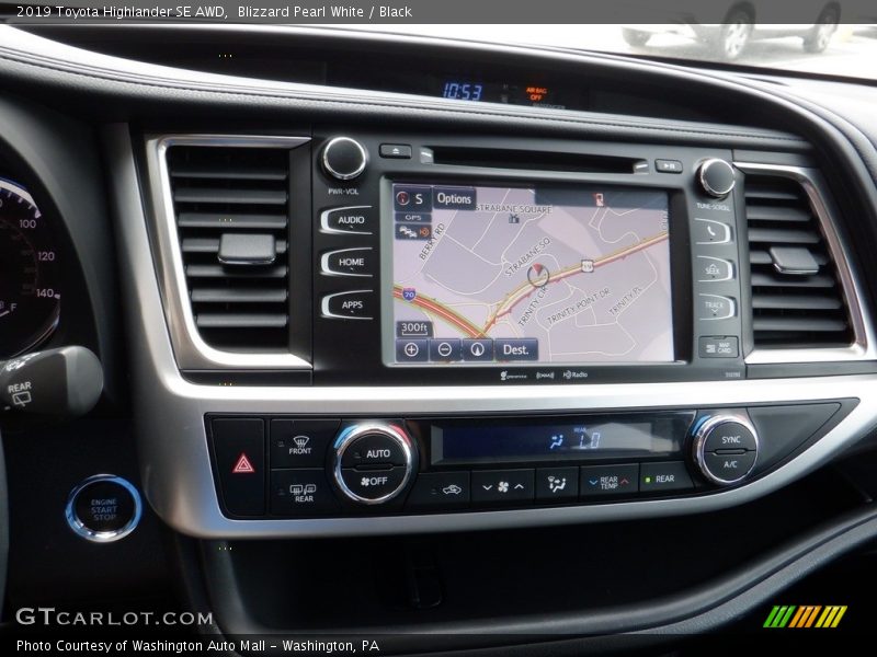 Blizzard Pearl White / Black 2019 Toyota Highlander SE AWD