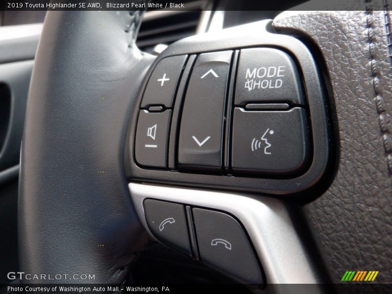 Blizzard Pearl White / Black 2019 Toyota Highlander SE AWD