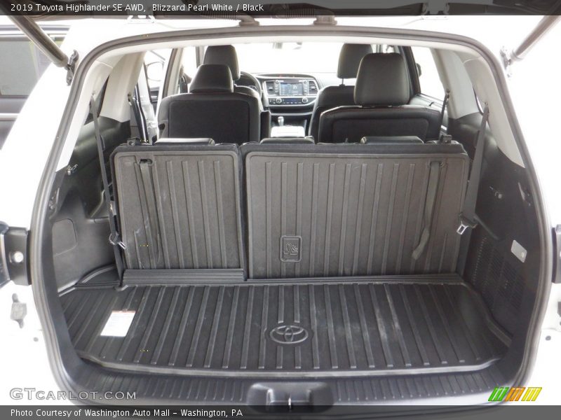 Blizzard Pearl White / Black 2019 Toyota Highlander SE AWD