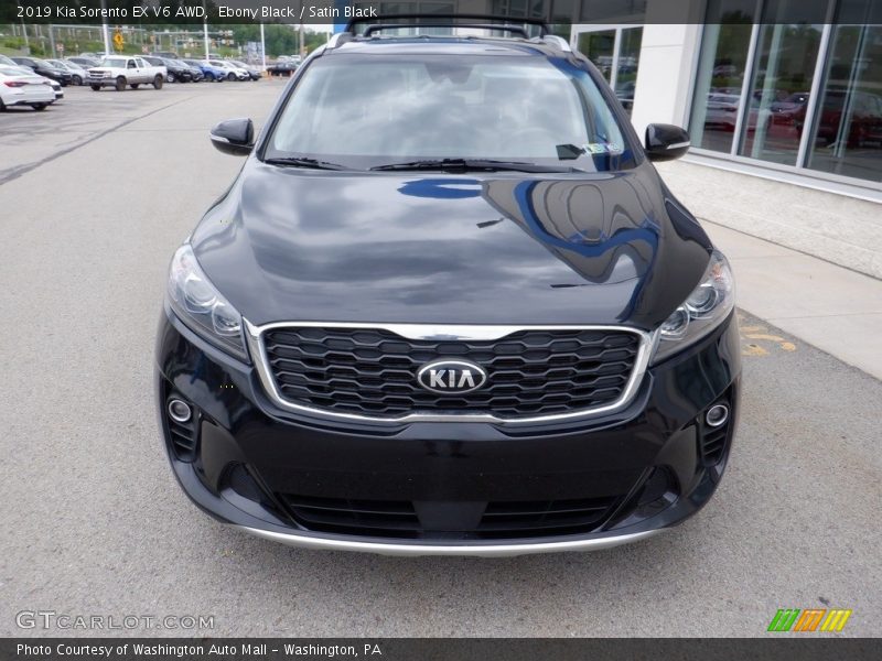 Ebony Black / Satin Black 2019 Kia Sorento EX V6 AWD