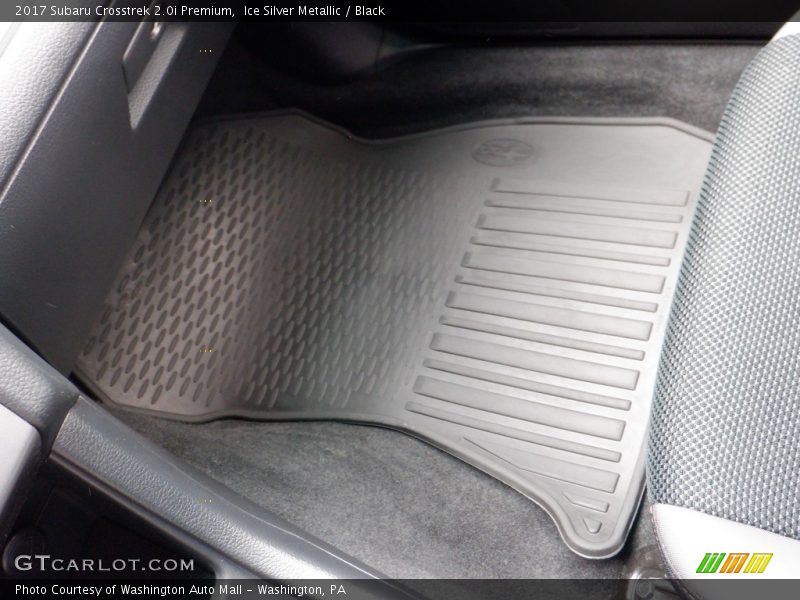 Ice Silver Metallic / Black 2017 Subaru Crosstrek 2.0i Premium