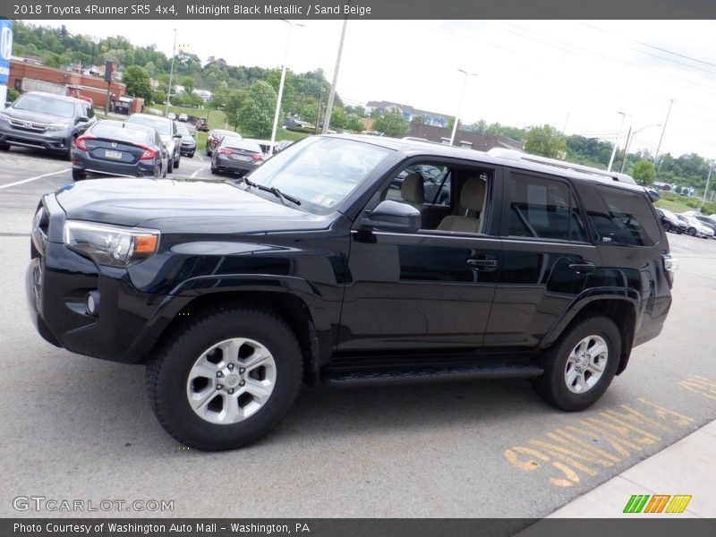 Midnight Black Metallic / Sand Beige 2018 Toyota 4Runner SR5 4x4