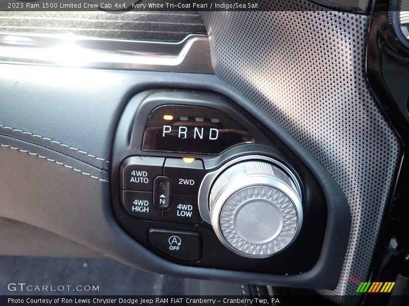 Ivory White Tri-Coat Pearl / Indigo/Sea Salt 2023 Ram 1500 Limited Crew Cab 4x4