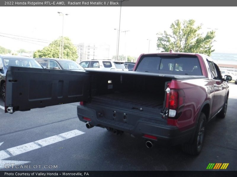 Radiant Red Metallic II / Black 2022 Honda Ridgeline RTL-E AWD