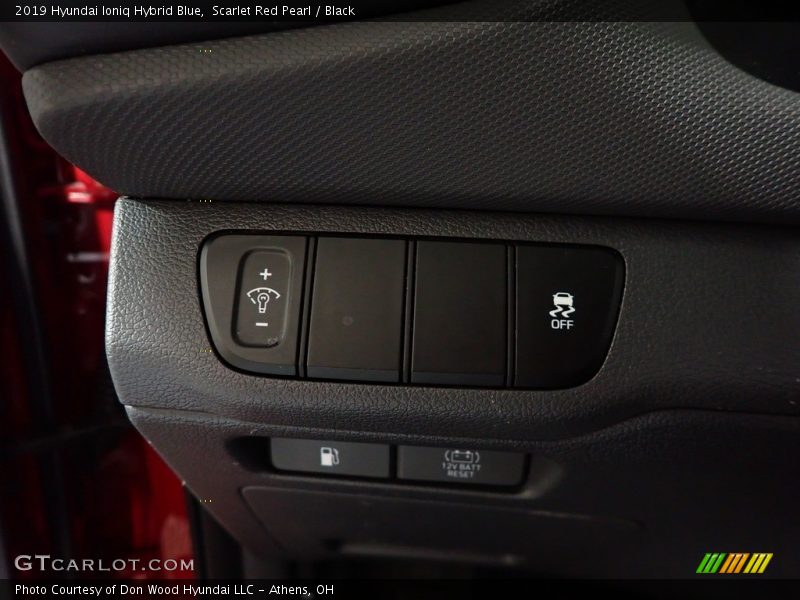 Scarlet Red Pearl / Black 2019 Hyundai Ioniq Hybrid Blue