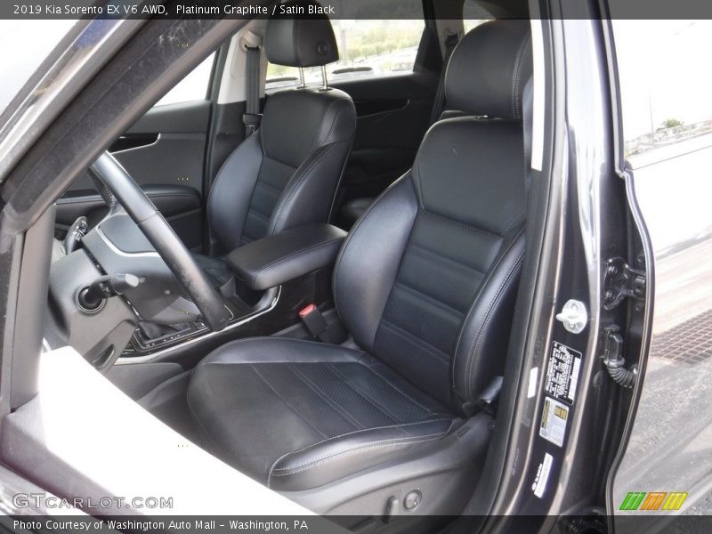 Front Seat of 2019 Sorento EX V6 AWD