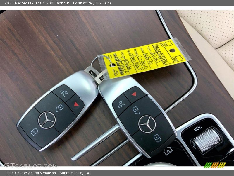 Polar White / Silk Beige 2021 Mercedes-Benz C 300 Cabriolet