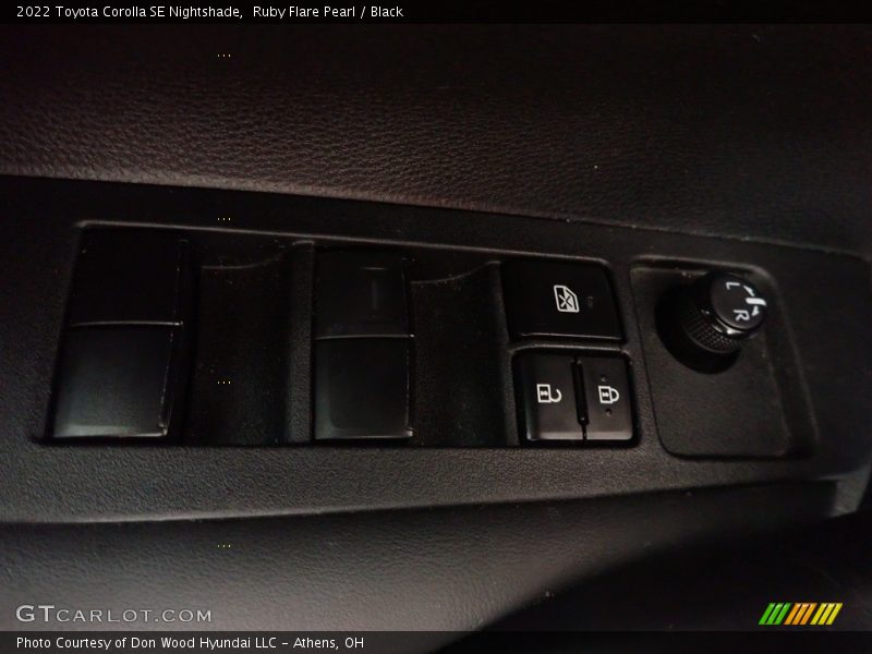 Ruby Flare Pearl / Black 2022 Toyota Corolla SE Nightshade