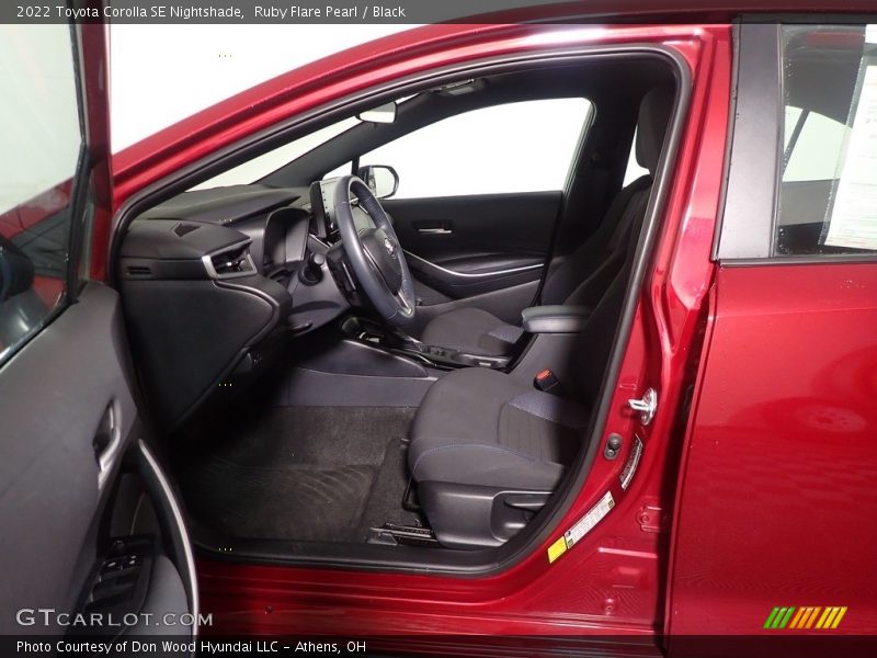 Ruby Flare Pearl / Black 2022 Toyota Corolla SE Nightshade