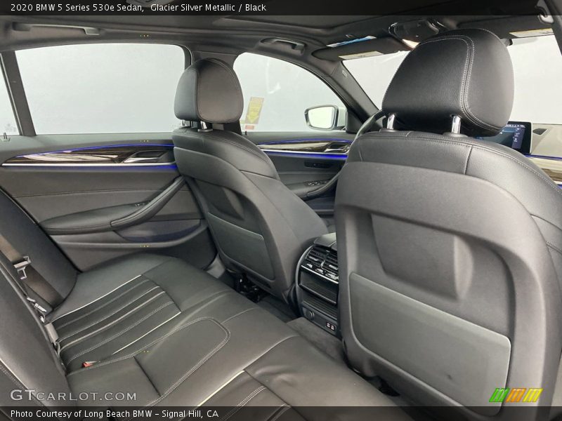 Glacier Silver Metallic / Black 2020 BMW 5 Series 530e Sedan