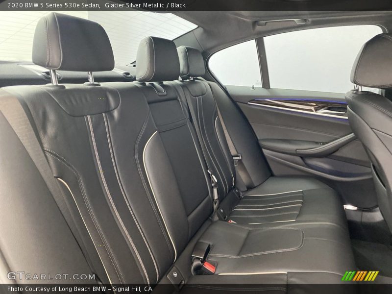 Glacier Silver Metallic / Black 2020 BMW 5 Series 530e Sedan