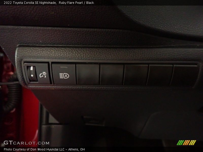 Ruby Flare Pearl / Black 2022 Toyota Corolla SE Nightshade