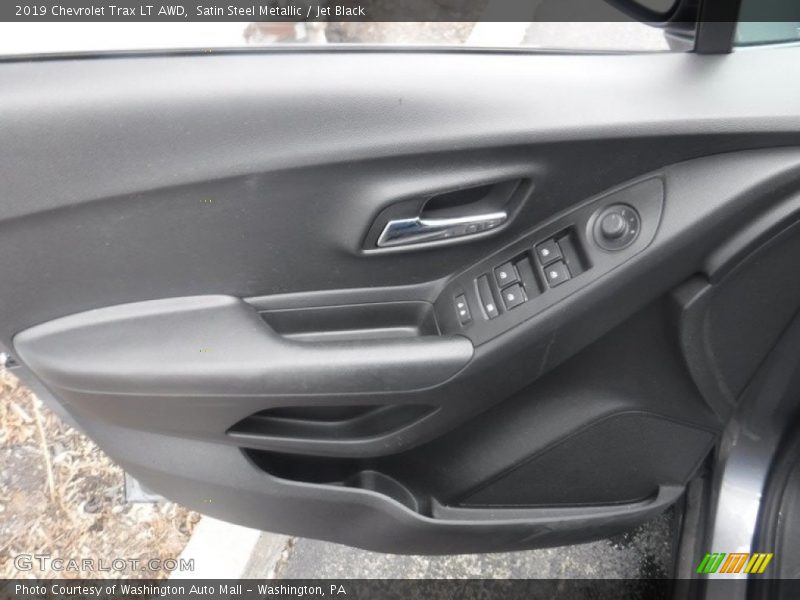 Satin Steel Metallic / Jet Black 2019 Chevrolet Trax LT AWD