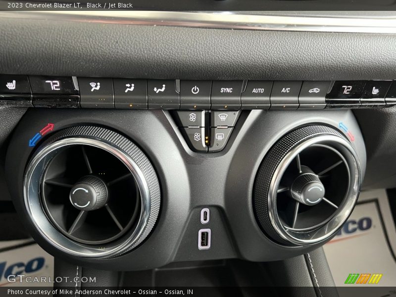 Black / Jet Black 2023 Chevrolet Blazer LT