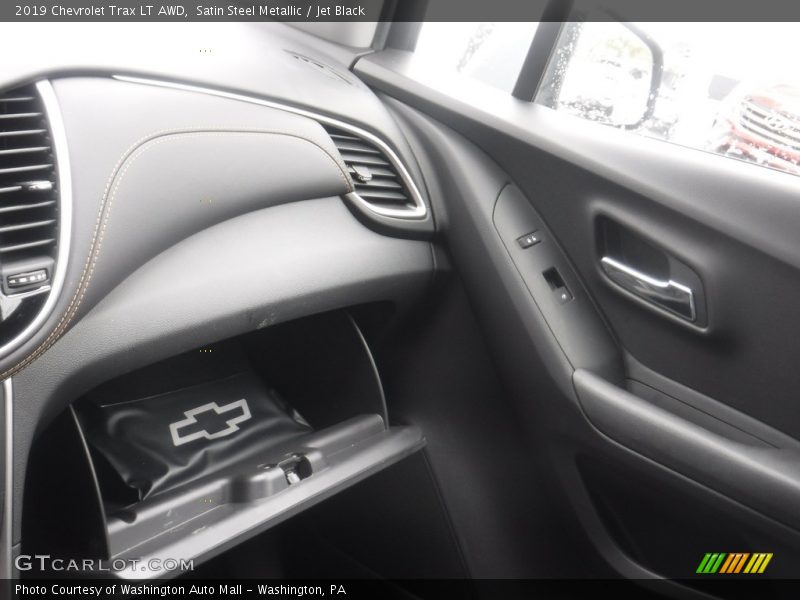 Satin Steel Metallic / Jet Black 2019 Chevrolet Trax LT AWD