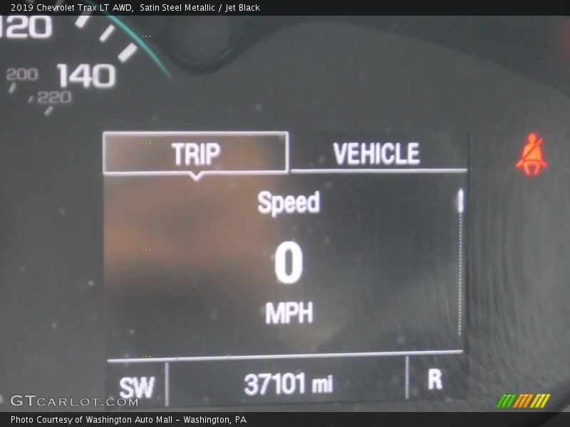 Satin Steel Metallic / Jet Black 2019 Chevrolet Trax LT AWD