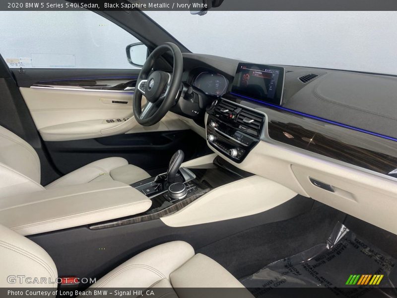 Black Sapphire Metallic / Ivory White 2020 BMW 5 Series 540i Sedan