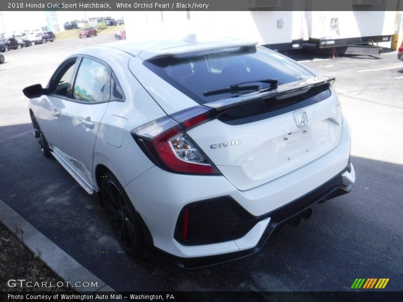 White Orchid Pearl / Black/Ivory 2018 Honda Civic Sport Hatchback