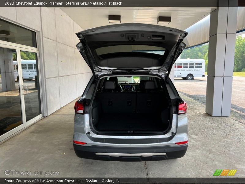 Sterling Gray Metallic / Jet Black 2023 Chevrolet Equinox Premier