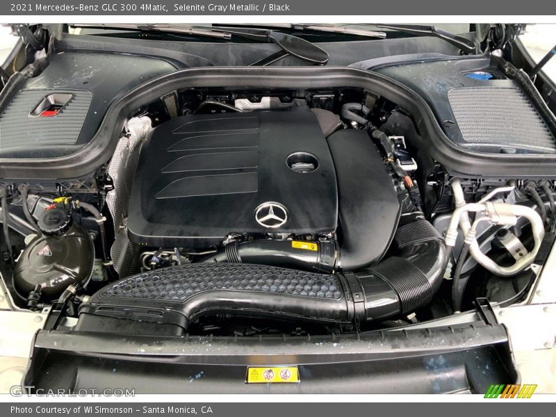 Selenite Gray Metallic / Black 2021 Mercedes-Benz GLC 300 4Matic