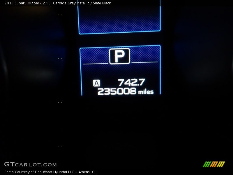 Carbide Gray Metallic / Slate Black 2015 Subaru Outback 2.5i