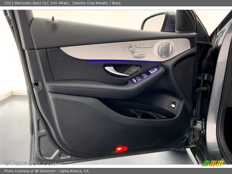 Selenite Gray Metallic / Black 2021 Mercedes-Benz GLC 300 4Matic