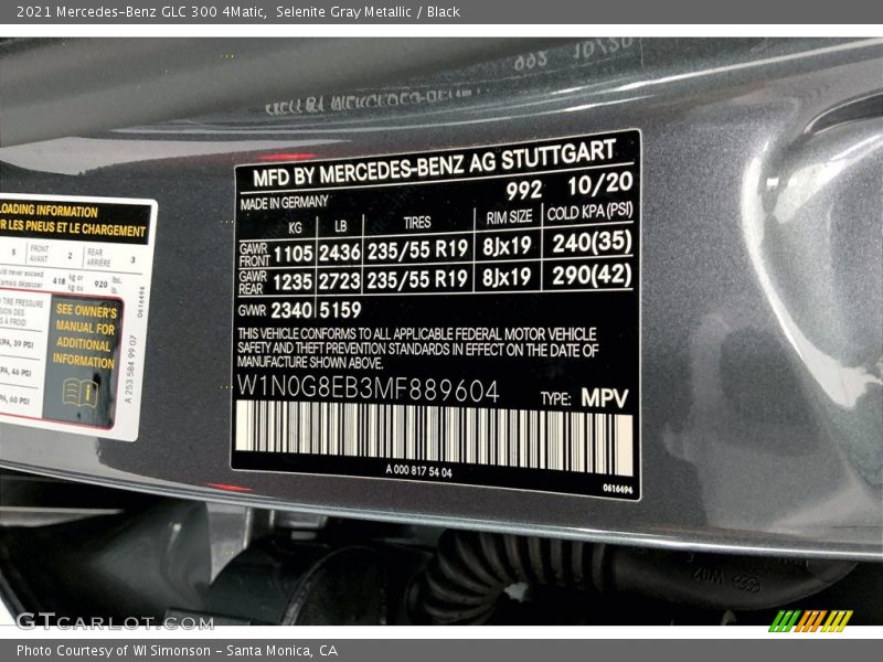 Selenite Gray Metallic / Black 2021 Mercedes-Benz GLC 300 4Matic