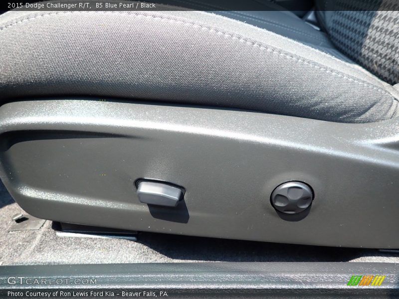B5 Blue Pearl / Black 2015 Dodge Challenger R/T