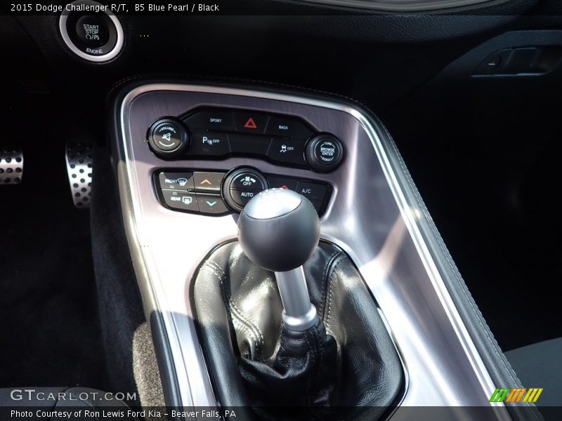 B5 Blue Pearl / Black 2015 Dodge Challenger R/T