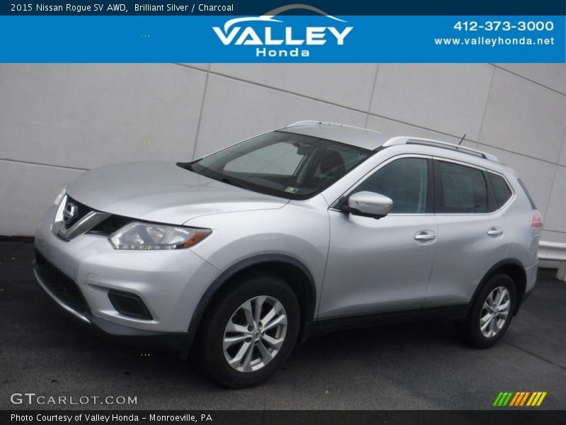 Brilliant Silver / Charcoal 2015 Nissan Rogue SV AWD