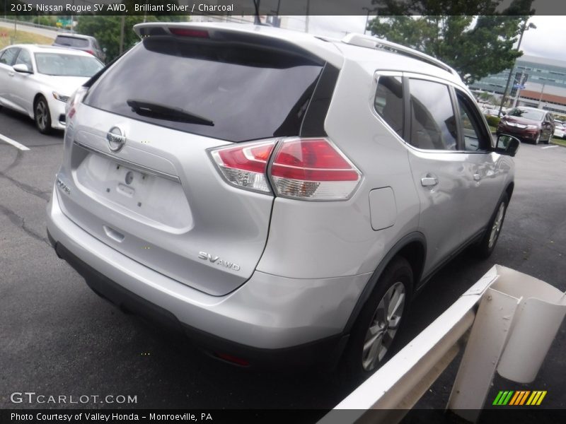 Brilliant Silver / Charcoal 2015 Nissan Rogue SV AWD