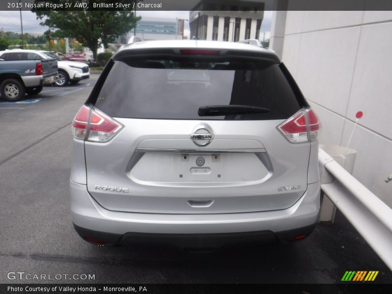 Brilliant Silver / Charcoal 2015 Nissan Rogue SV AWD