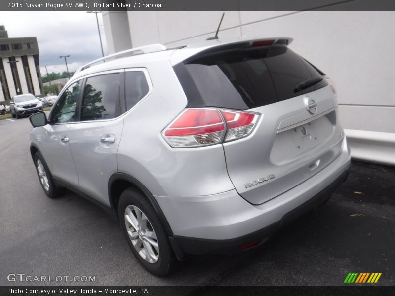Brilliant Silver / Charcoal 2015 Nissan Rogue SV AWD