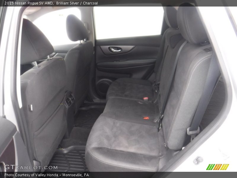 Brilliant Silver / Charcoal 2015 Nissan Rogue SV AWD