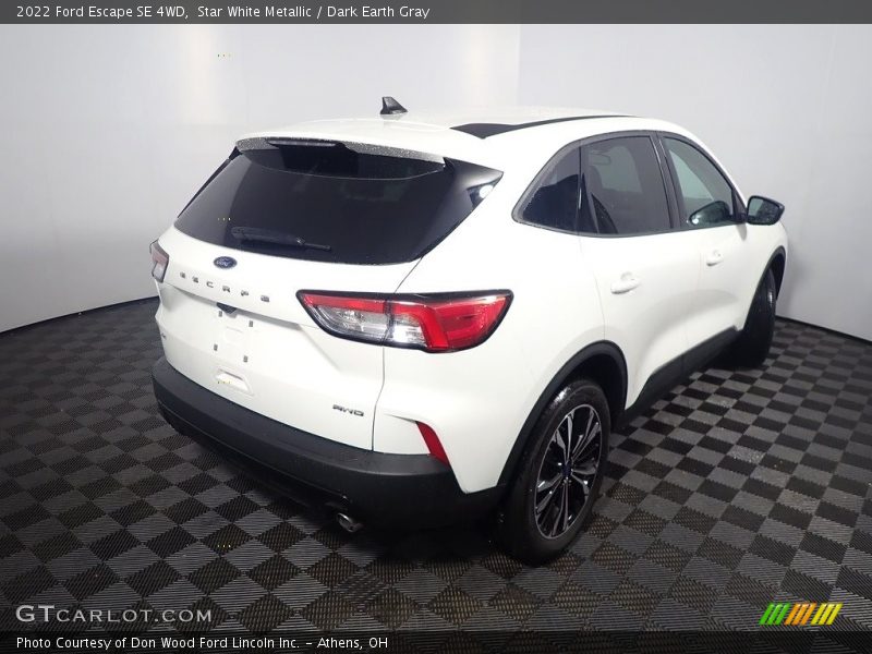 Star White Metallic / Dark Earth Gray 2022 Ford Escape SE 4WD