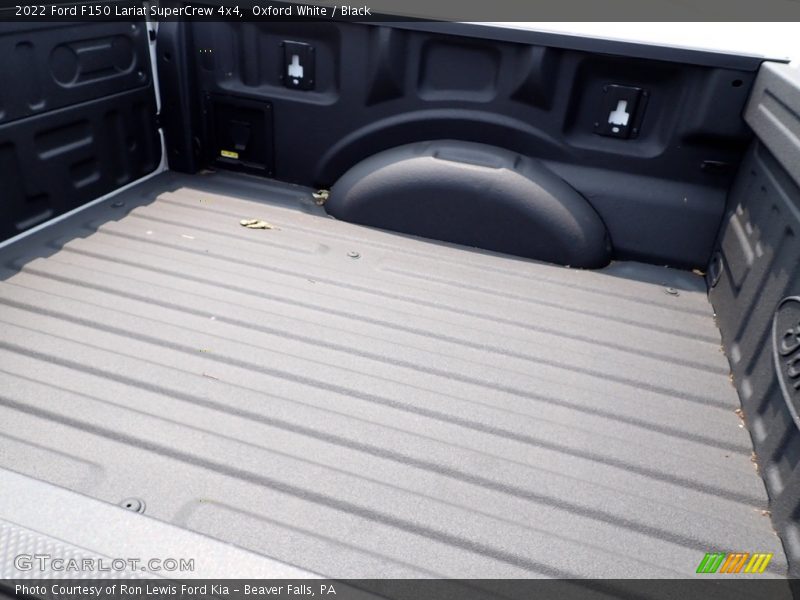 Oxford White / Black 2022 Ford F150 Lariat SuperCrew 4x4