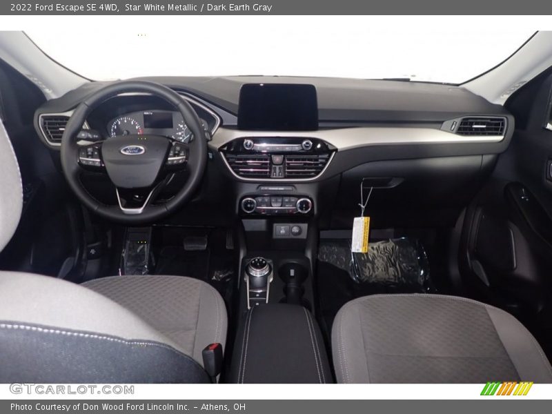Star White Metallic / Dark Earth Gray 2022 Ford Escape SE 4WD