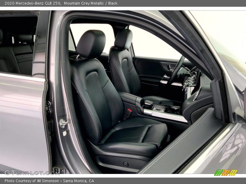 Mountain Grey Metallic / Black 2020 Mercedes-Benz GLB 250