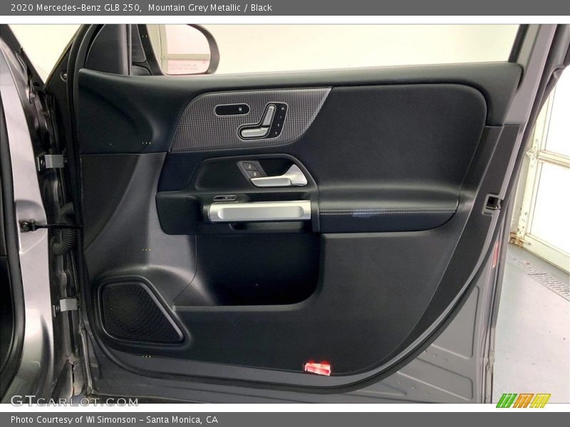 Mountain Grey Metallic / Black 2020 Mercedes-Benz GLB 250