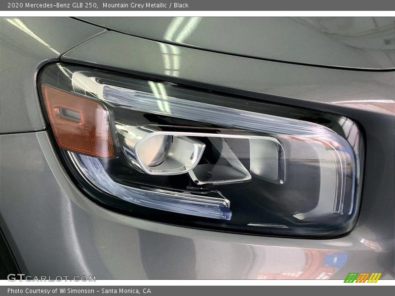 Mountain Grey Metallic / Black 2020 Mercedes-Benz GLB 250