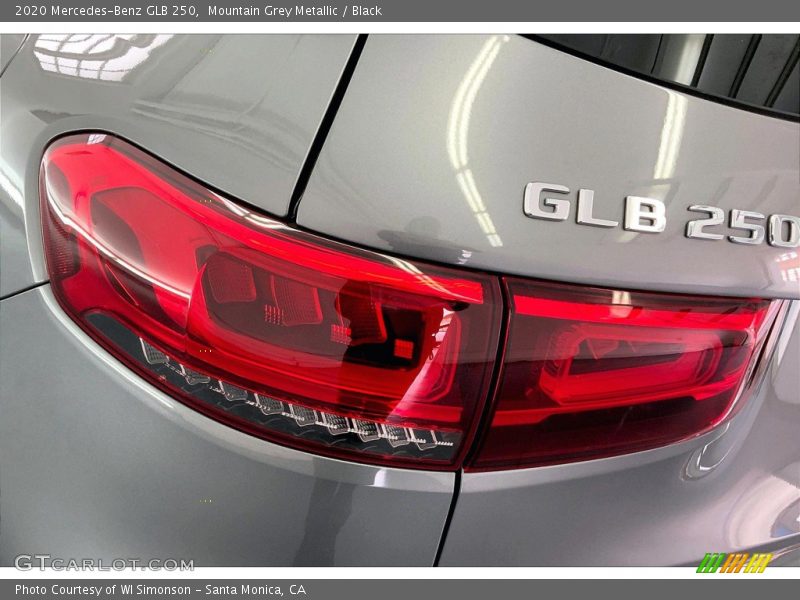 Mountain Grey Metallic / Black 2020 Mercedes-Benz GLB 250